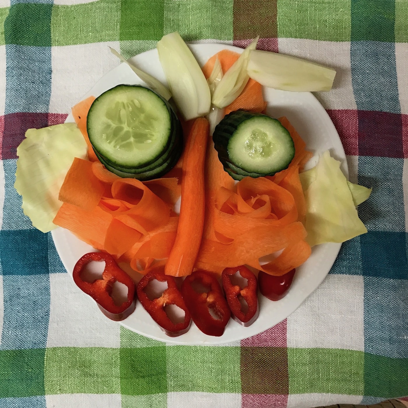 Veganer Gemüseteller für Kinder | Duftfreude